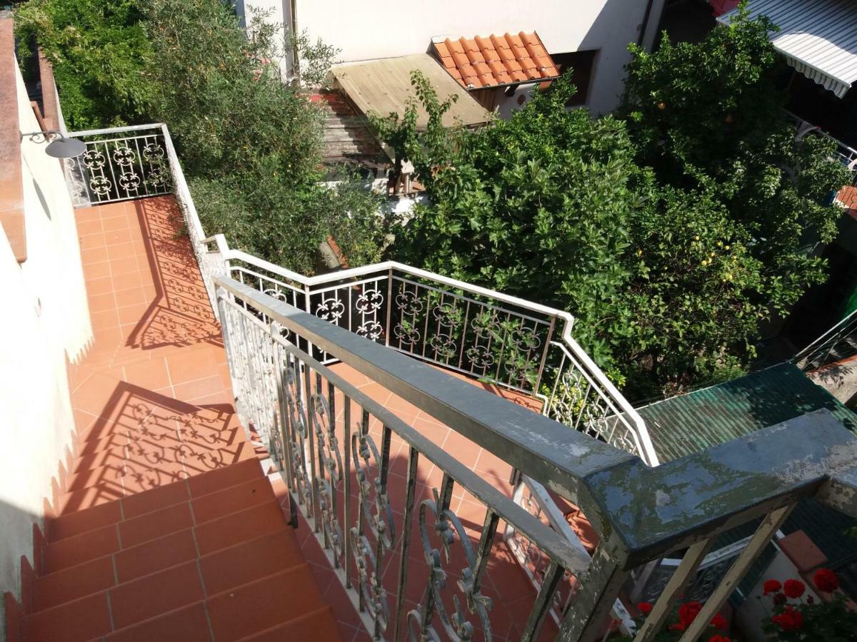 Splendida E Incantevole Casa A Due Passi Dal Mare Viareggio Exteriör bild
