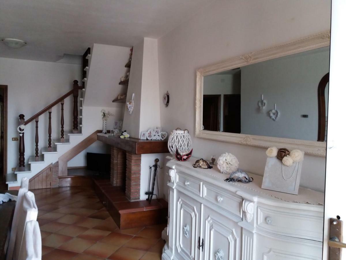 Splendida E Incantevole Casa A Due Passi Dal Mare Viareggio Exteriör bild
